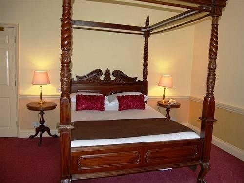 Гостиница Old Bull Inn в Графстве Хартфордшир