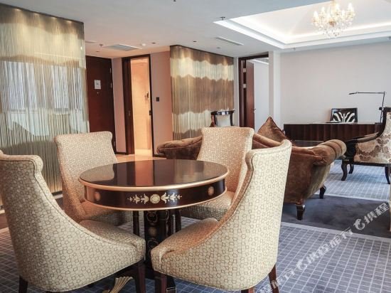 Фото DoubleTree by Hilton Shanghai Jing'an