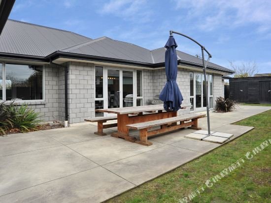 Фото Lynfield Villa