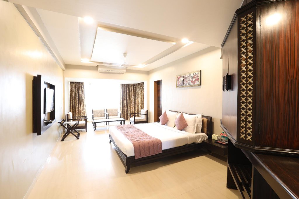 Фото Patang Residency