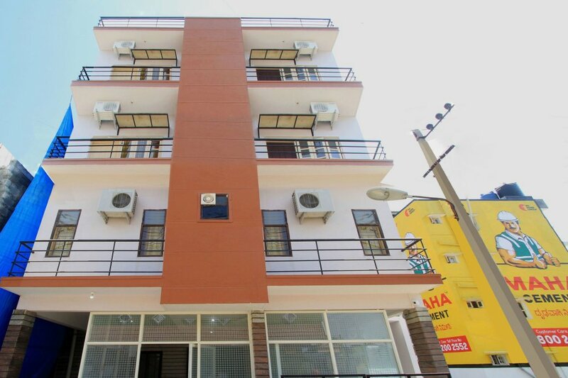 Гостиница Oyo 10242 Hotel Shelton Suites в Бангалоре
