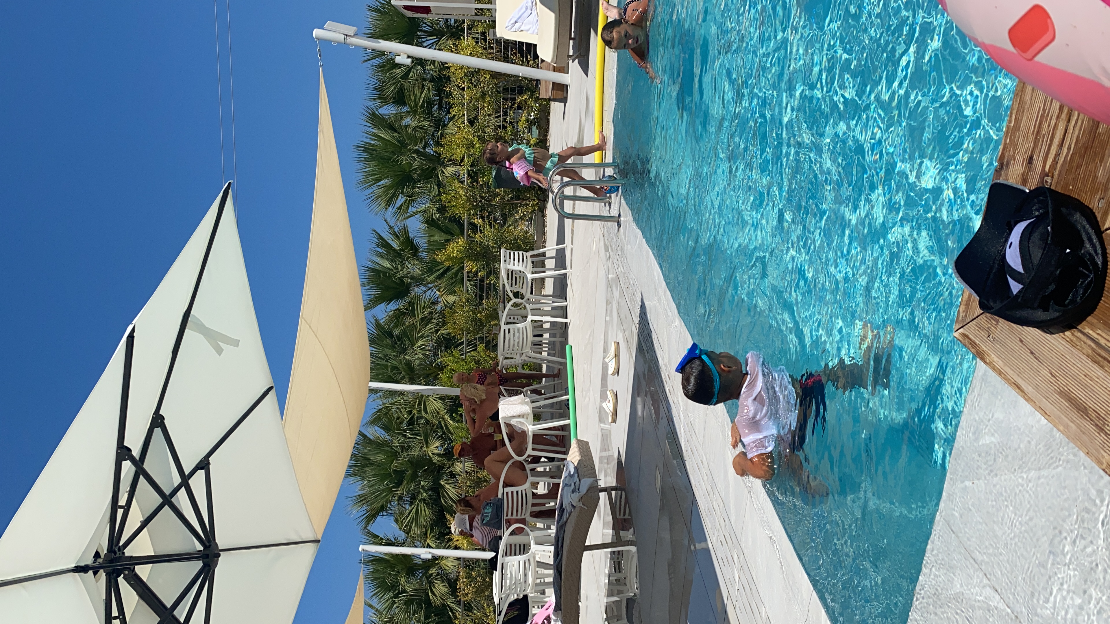 Фото At Herbal Boutique Hotel & SPA