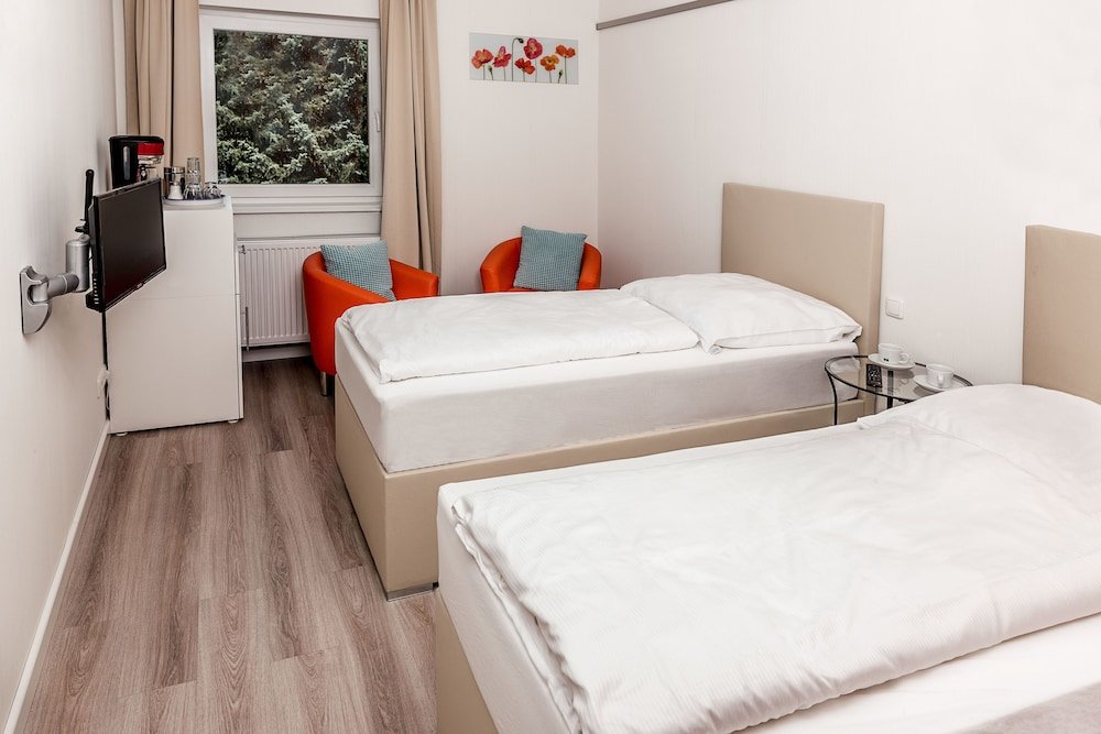 Фото Hotel SleepInn Volkspark - Adult Only