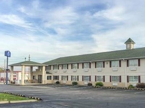 Гостиница Days Inn by Wyndham Osage Beach Lake of the Ozarks