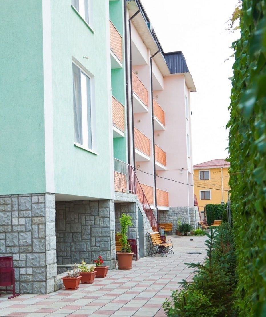 Фото Белый Лев