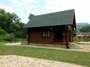 Белая река