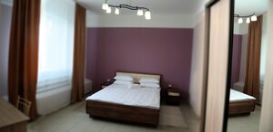 Paradiz (posyolok gorodskogo tipa Golyshmanovo, Sovetskaya ulitsa, 14) ، فندق