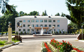 School Дубровская средняя общеобразовательная школа имени Н.П. Сергеенко, Bryansk Oblast, photo