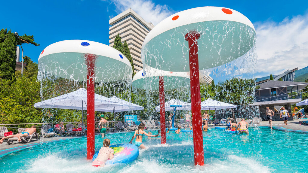 Water park Aqua Tower, Yalta, photo