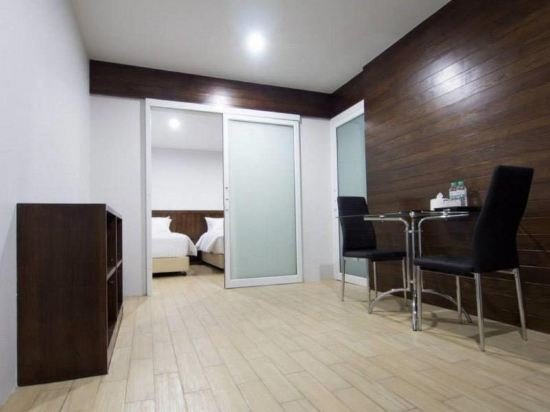 Фото The Chateau Chiang Mai Residence