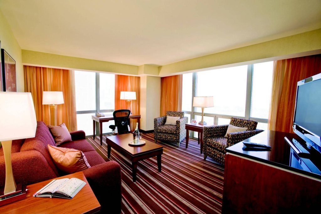 Фото Le Méridien Essex Chicago