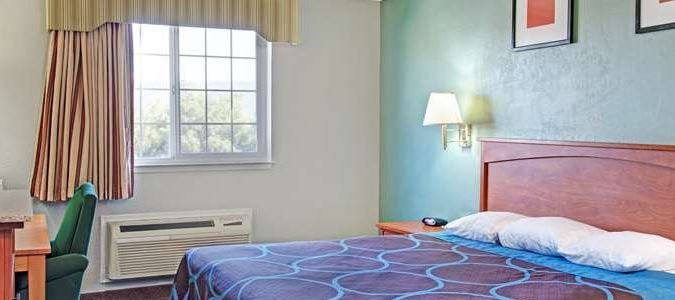 Фото Super 8 by Wyndham Sacramento/Florin Rd