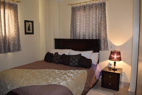 Фото Pyramids Overlook Inn