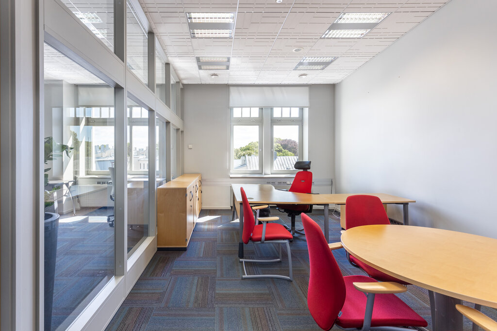 Legal services Omnia analytics, Riga, photo