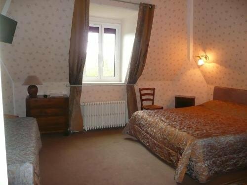 Гостиница Hotel Restaurant La Musardiere