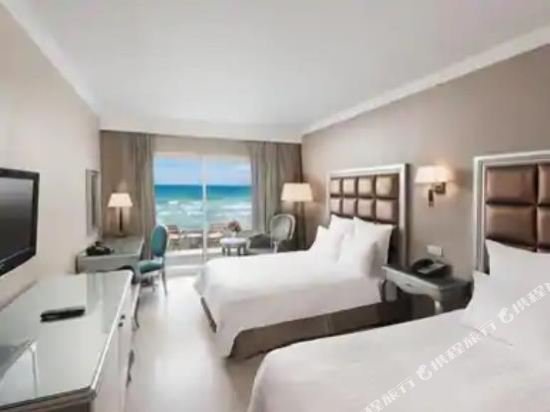 Фото Hilton Alexandria Corniche