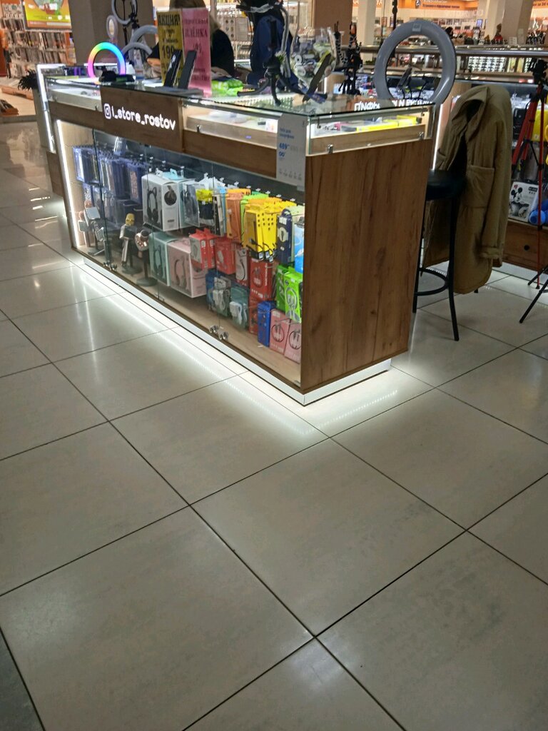 Items for mobile phones I_store_rostov, Rostov‑na‑Donu, photo