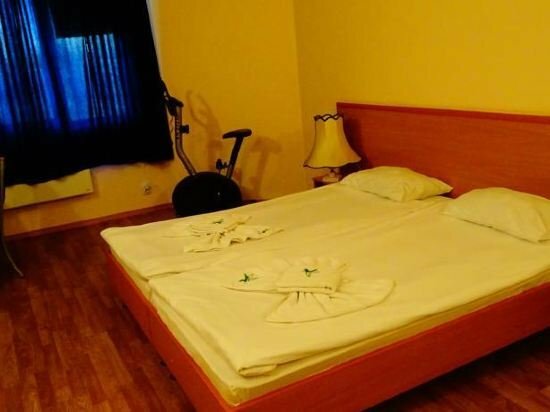 Гостиница Family Hotel Dalis в Софии