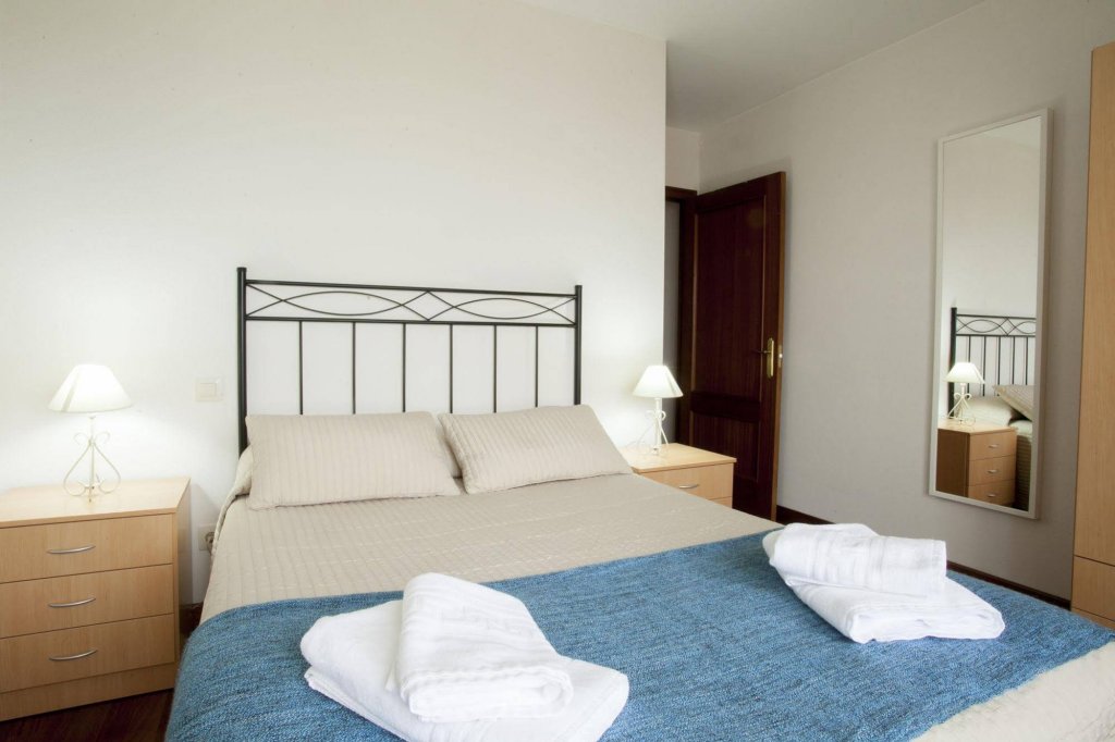 Фото Apartamentos Alday