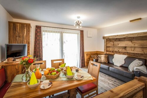 Гостиница Alpine Mountain Chalet