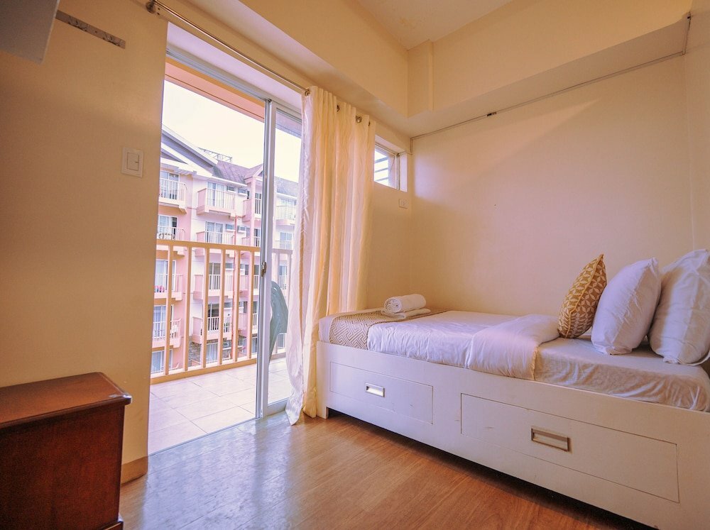 Hotel Baguio Summer Vacation with Balcony min 2 nights, Baguio, photo