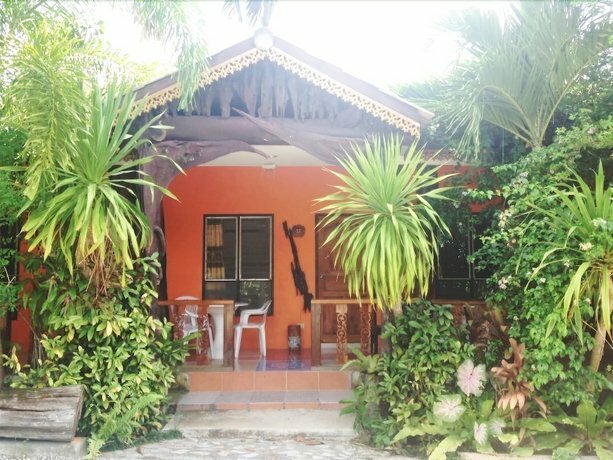 Ruan Mai San Ngam Resort