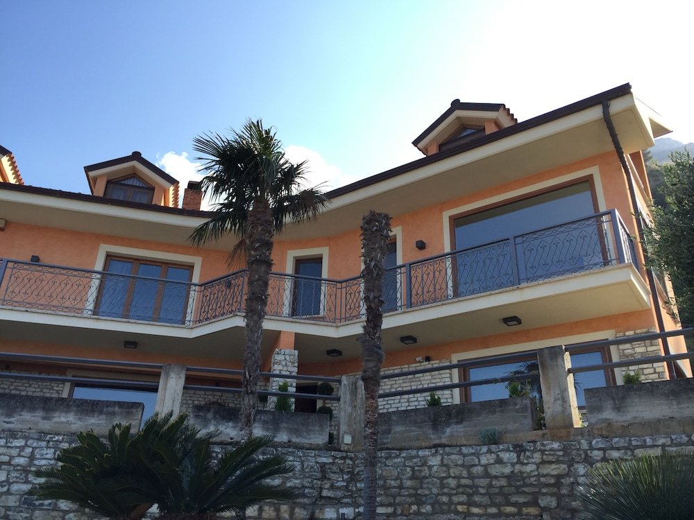 Фото Casa Vacanza Fara