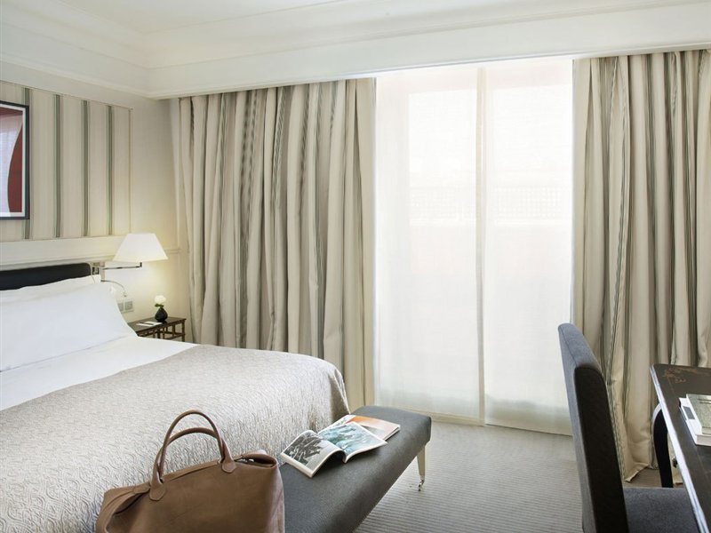 Фото Majestic Residence