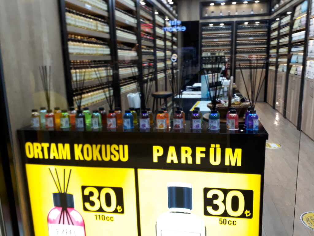 Perfume and cosmetics shop Eyfel Perfume, Istanbul, photo