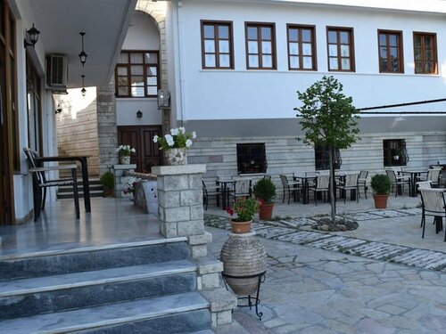 Гостиница Hotel Bineri в Области Гирокастра