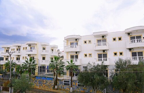 Апартаменты Relax Apartments Ksamil в Ксамиле