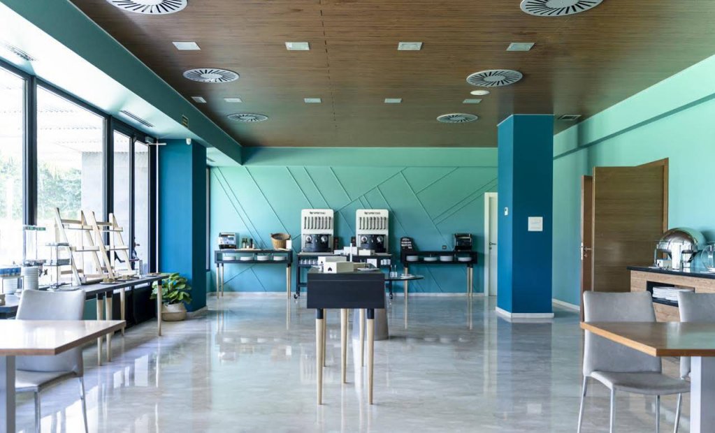 Фото Azz Hotel Táctica