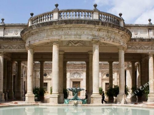 Внешний вид отеля Hotel Ariston в Монтекатини-Терме, фото 3