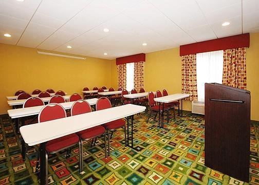 Фото Quality Suites