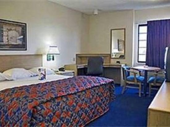 Фото Red Roof Inn Tucson North - Marana