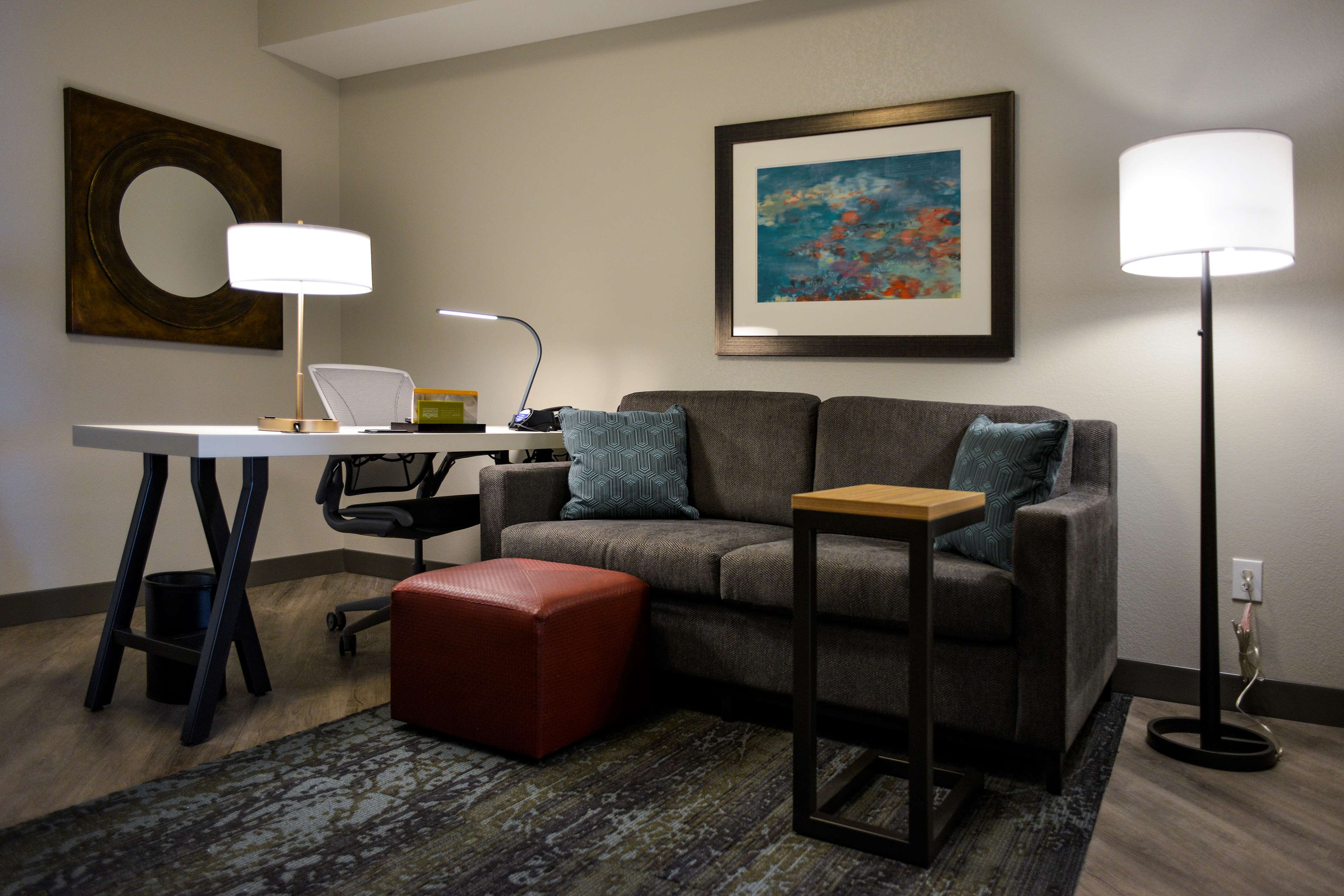 Фото Hilton Garden Inn Louisville Mall of St. Matthews