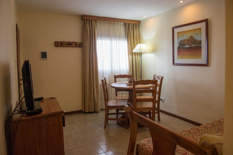 Фото Del Bosque Apart Hotel