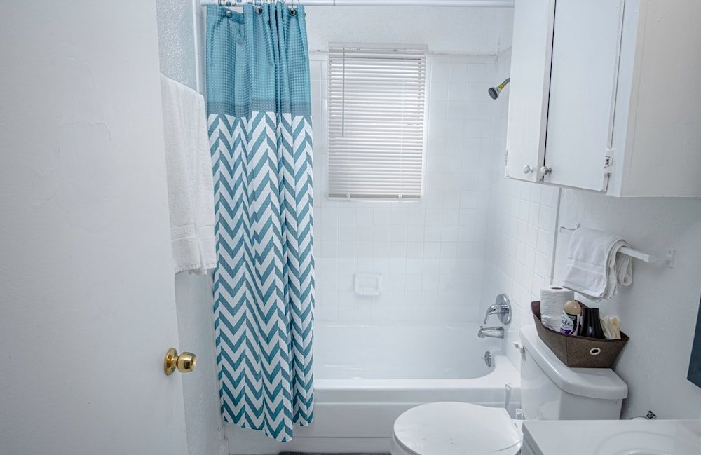 Фото Explore Pearl 2br/2ba Near Dt and Riverwalk