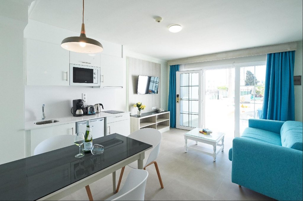 Фото отеля 4