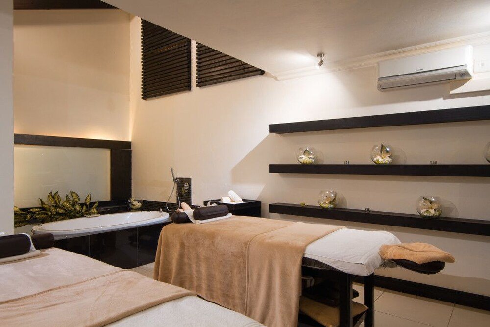 Фото San Lameer Villa Rentals 10430