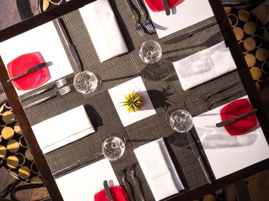 Фото Hotel Shattuck Plaza