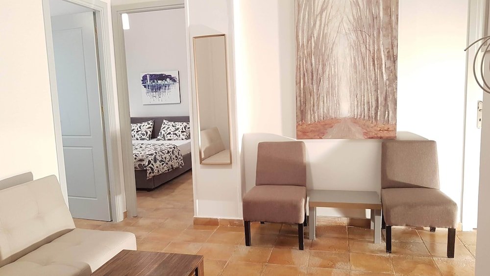 Фото Erra - Terracota - Athens Center, 100m², 3 Bd, 2 Bath