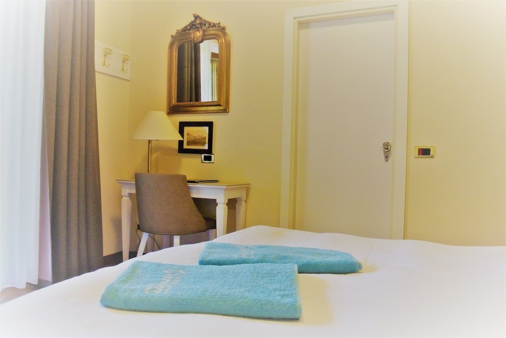 Фото Hotel Garden