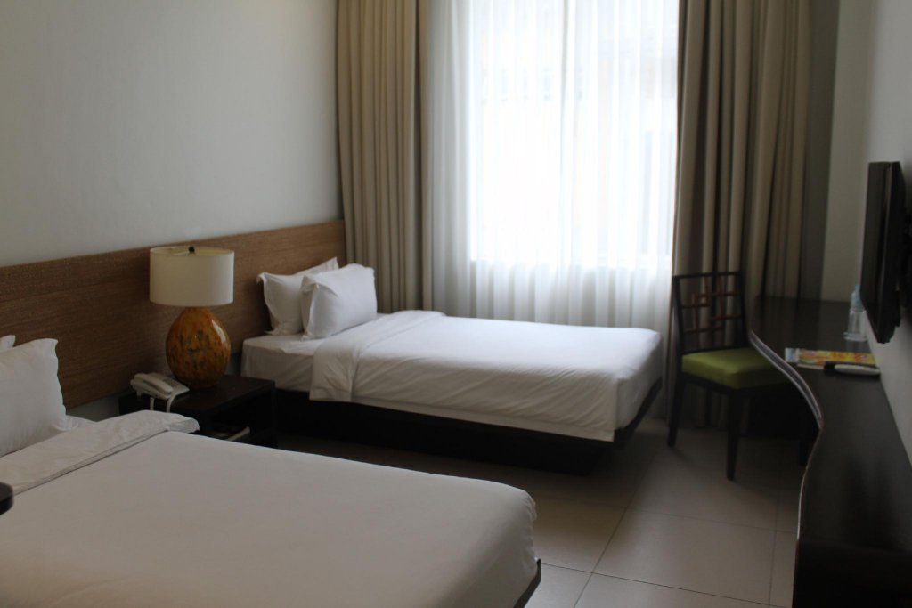 Фото Azia Suites and Residences