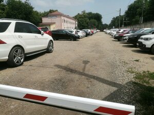Автомобильная парковка краснодар