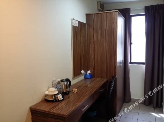 Фото One Hotel Sadong Jaya