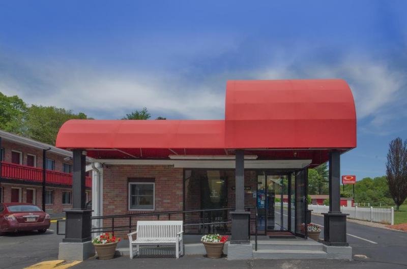 Фото Econo Lodge Sharon