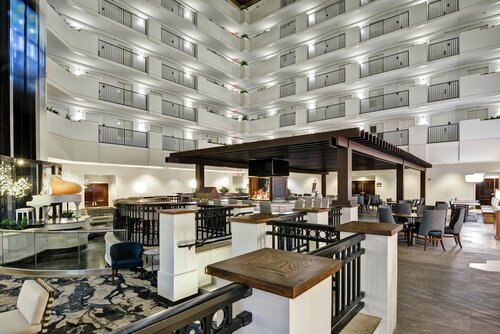 Гостиница Embassy Suites by Hilton Orlando Downtown в Орландо