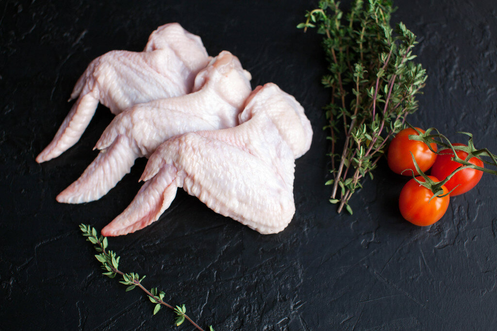 Крыло куриное фото сырое Ravur, meat products wholesale, Moscow, Yuzhnoportovaya Street, 36с7 - Yandex Ma