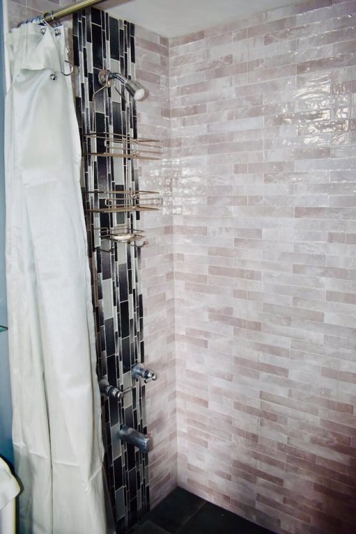 Фото New Kingston Guest Apartment IV